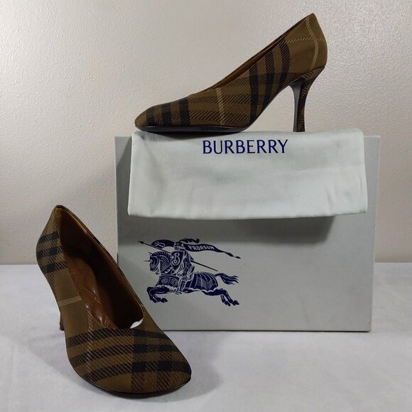 NIB! Burberry Baby Check Knit Stiletto Pump in Furrow/Olive Green - 38 (8) - Picture 14 of 15